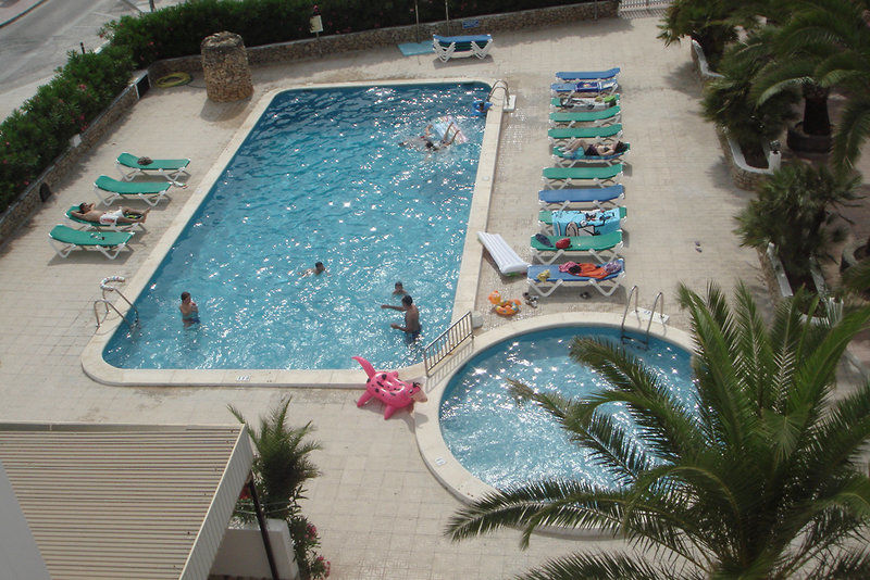 Apartamentos Bahia De San Antonio 시설 사진